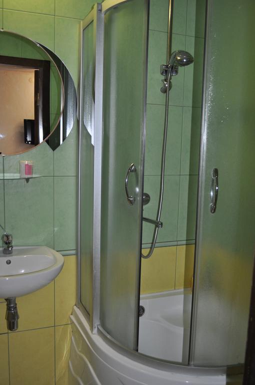 Apartment On Oleksandra Polia Avenue 110 Dnepropetrovsk Exterior foto