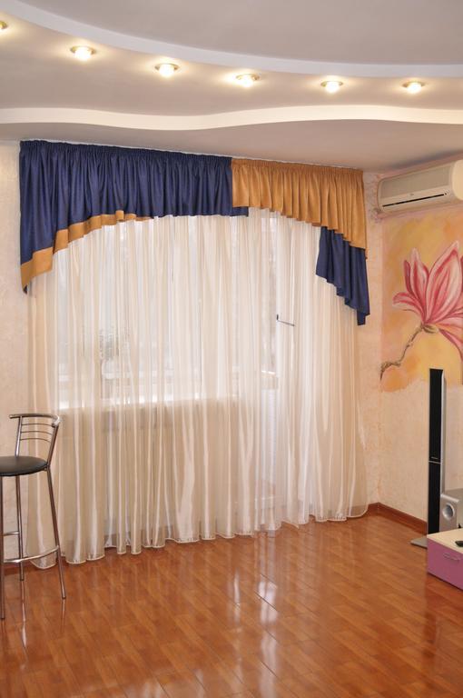 Apartment On Oleksandra Polia Avenue 110 Dnepropetrovsk Exterior foto